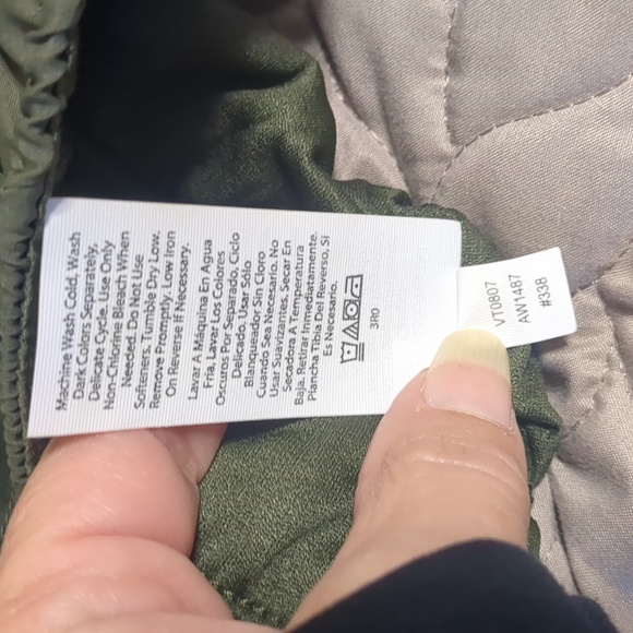 Army green athletic shorts - Picture 5 of 9